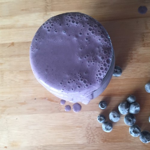 Vegan Blueberry Cream Superfood “Milkshake”